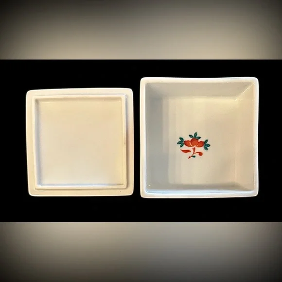 Tiffany & Co. Vintage Floral Trinket Jar - Picture 3 of 5